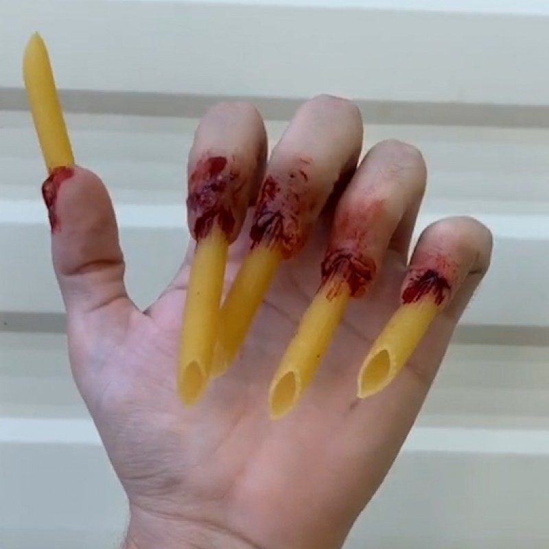 Special Effects Artist Specializes In Fingers And Toes